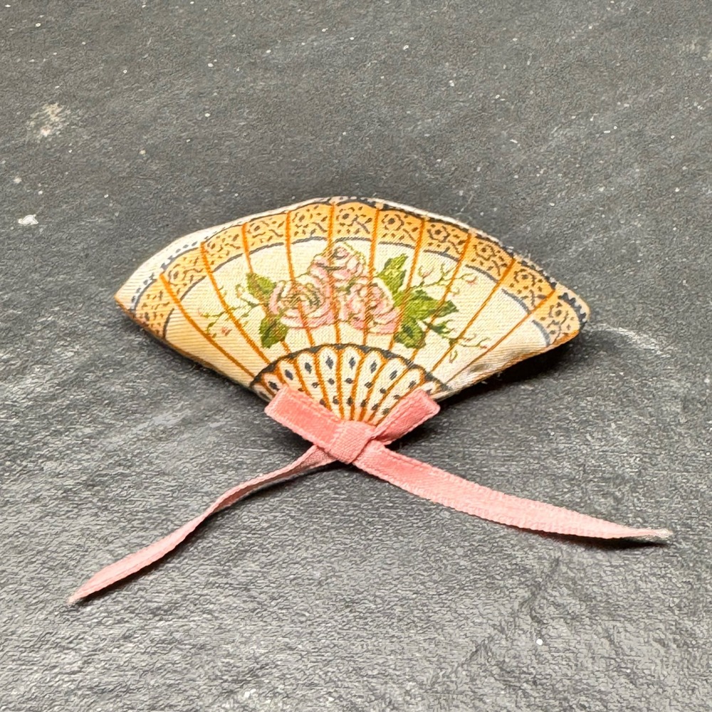 Vintage Miniature Silk Fan Brooch Floral Pink Ribbon Accent Women's Accessory